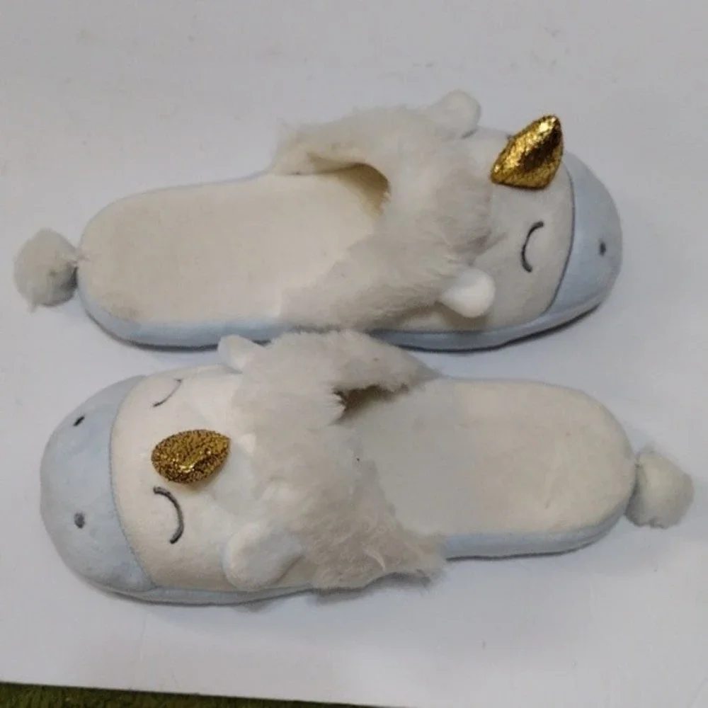Unicorn Plush Bedroom Slippers Size 6